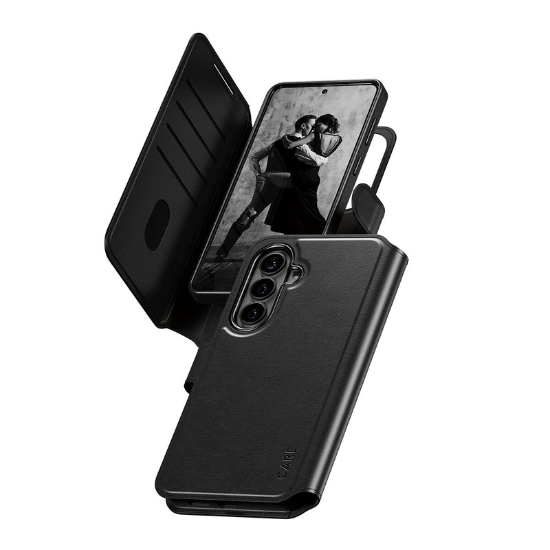 PanzerGlass CARE™ by ® Tango 2-in-1 Wallet Case m. Qi Samsung Galaxy S26+