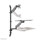Neomounts WL90-325BL1 desktop arbejdsplads med siddestativ