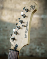 Yamaha PAC112J Elektrisk guitar 6 strenge Sort