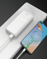 Deltaco Power bank 10 000 mAh, 2x USB-A 18 W, 1x USB-C PD 20 W