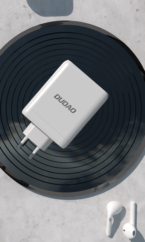 DUDAO A140 140W GaN Adapter Universel Hvid Vekselstrøm Hurtig opladning Indendørs