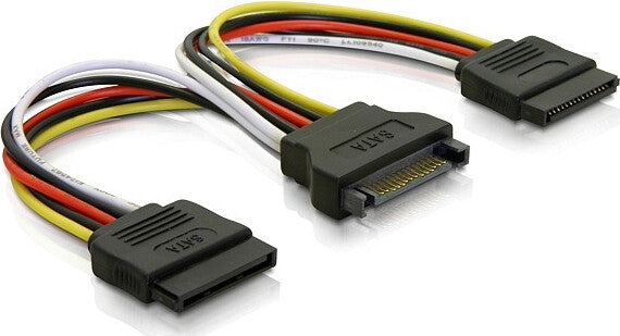 Deltaco Y-strømadapter til 15-pin SATA-strøm, til 2 harddiske, 10 cm