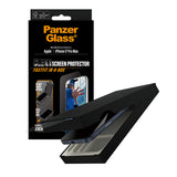 PanzerGlass ® Skærmbeskyttelse iPhone 17 Pro Max | Ultra-Wide Fit m. Fastfit in-a-box