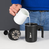 Bialetti 00AGR394 Mælkeskummer og varmeapparat Manuel mælkeskummer Sort