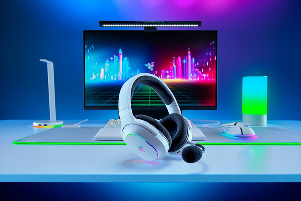 Razer Barracuda X Chroma Headset Trådløs Spil USB Type-C Bluetooth Sort, Hvid