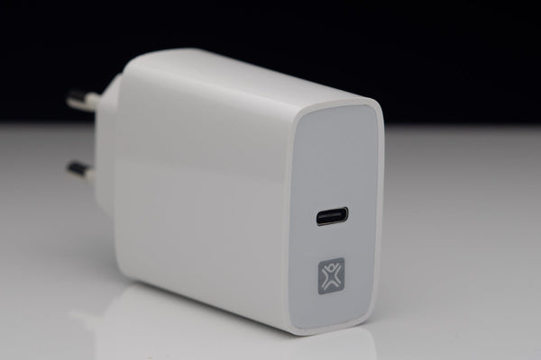 XtremeMac XWH-SPC30-03 oplader til mobil enhed Smartphone, Tablet Hvid Vekselstrøm Hurtig opladning Indendørs