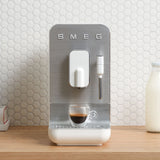 Smeg Collezione Espressomaskine BCC12WHMEU Hvid