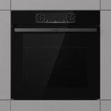 Gorenje Bag, steg og grill til perfektion med Gorenjes pyrolytiske ovne, der tilbyder selvrensende bekvemmelighed, præcis temperaturkontrol og flere tilberedningsmetoder.