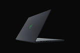 Razer Blade 16 Intel Core Ultra 9 386H Laptop 40,6 cm (16") WQXGA 32 GB LPDDR5x-SDRAM 2 TB SSD NVIDIA GeForce RTX 5090 Wi-Fi 7 (802.11be) Windows 11 Home Sort AZERTY Fransk