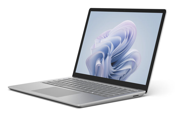 Microsoft Surface Laptop 6 Intel Core Ultra 7 165H 34,3 cm (13.5") Berøringsskærm 16 GB LPDDR5x-SDRAM 256 GB SSD Wi-Fi 6E (802.11ax) Windows 11 Pro Platin