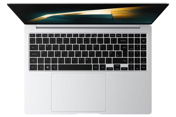 Samsung Galaxy Book4 Pro Intel Core Ultra 7 155H Laptop 40,6 cm (16") Berøringsskærm WQXGA+ 32 GB LPDDR5x-SDRAM 512 GB SSD Wi-Fi 6E (802.11ax) Windows 11 Pro Platin, Sølv