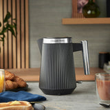 Russell Hobbs Brontë elkedel 1,7 L 3000 W Sort