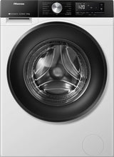 Hisense Vaske tørremaskine (8/5 kg) med Wash&Dry 60’, Auto Wash tilpasning og dampprogrammer til hygiejnisk tøjpleje. Wi Fi styring og invertermotor giver fleksibilitet, pålidelig drift og en pladsbesparende løsning til hverdagen.