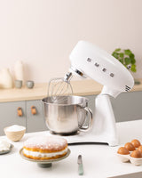 Smeg 50's Style Køkkenmaskine SMF05WHEU Hvid