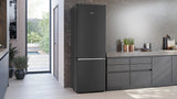 Siemens iQ500 KG49N4XAF køle-/fryseskab Fritstående 440 L Sort