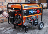 Extralink EX.30714 motor-generator 7000 W 25 L Benzin Sort, Orange