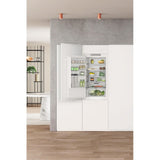 Whirlpool WHC18 T322 Indbygget 250 L
