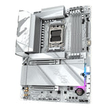 GIGABYTE X870 AORUS ELITE X3D ICE AMD X870 Sokkel AM5 ATX