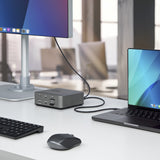 StarTech.com TBLT5MM80CM240W Thunderbolt kabel 0,8 m 80 Gbit/sek. Sort