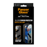 PanzerGlass ® Skærmbeskyttelse iPhone 17 Pro Max | Ultra-Wide Fit m. Fastfit in-a-box