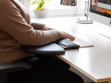 Mousetrapper Armrest - Asymmetric håndledsstøtte Imiteret læder Sort