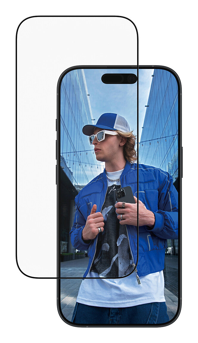 PanzerGlass ® Skærmbeskyttelse iPhone 17 | iPhone 16 Pro | Ultra-Wide Fit m. EasyAligner