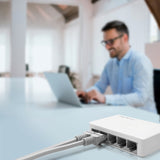 Qoltec 52247 netværksswitch Ikke administreret Hvid
