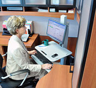Ergotron WorkFit C-Mod, Single Display Sit-Stand Workstation 68,6 cm (27") Gulv Grå