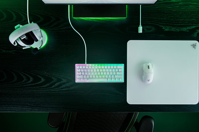 Razer RZ03-04990100-R3M1 tastatur Spil USB QWERTY UK international Hvid