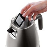 De’Longhi KBIN2001.TB elkedel 1,7 L 2000 W Titanium