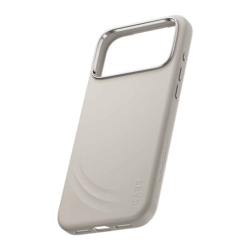 PanzerGlass CARE™ by ® Flow Case Vanilla m. MagSafe iPhone 18 Pro Max | 17 Pro Max