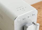 Smeg Collezione Espressomaskine BCC12WHMEU Hvid
