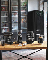 Smeg 50's Style MFF11BLEU Sort