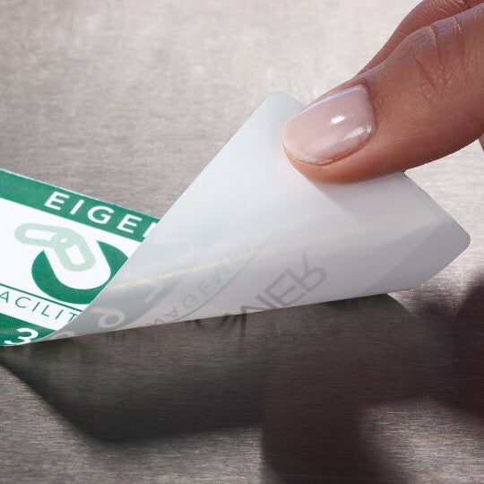 Avery L6009-100 selvklæbende etiket Afrundet rektangel Permanent Sølv 4800 stk