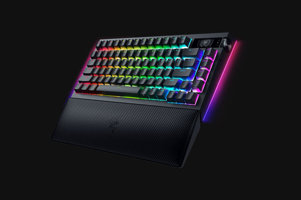 Razer BlackWidow V4 Pro tastatur Spil USB + RF Wireless + Bluetooth QWERTY US International Sort