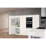 Whirlpool WHC18 T322 Indbygget 250 L