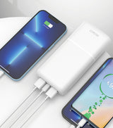 Deltaco Power bank 10 000 mAh, 2x USB-A 18 W, 1x USB-C PD 20 W