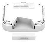NETGEAR WBE718 9400 Mbit/s Hvid Strøm over Ethernet (PoE)