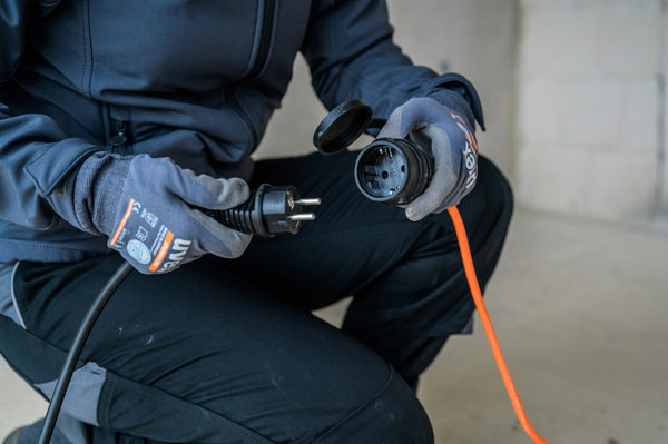 Brennenstuhl 1169960 stikdåse 5 m Udendørs Sort, Orange