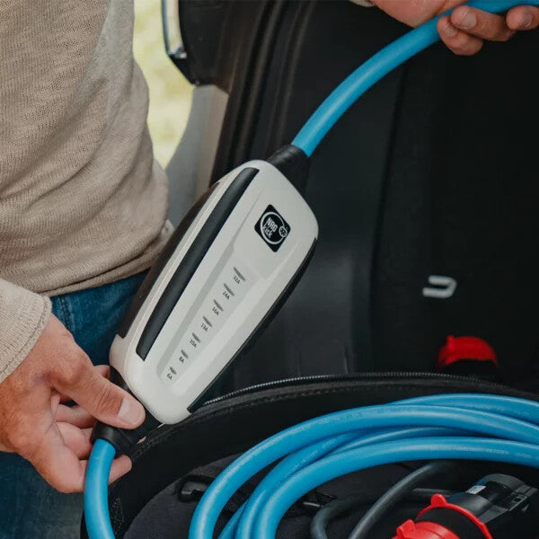 NRGkick 12201000-30001002 ladestation til elektriske køretøjer Blå Væg 3