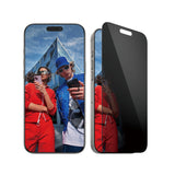 PanzerGlass ® 2-Way Privacy Skærmbeskyttelse iPhone 16 Pro Max | Ultra-Wide Fit m. EasyAligner