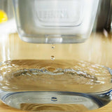 Brita Style Essential + 3 Maxtra Pro Pure Performance Kande vandfilter 2,4 L Transparent, Sand