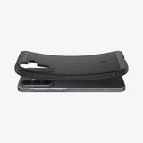 Spigen Rugged Armor mobiltelefon etui 17 cm (6.7") Cover Sort