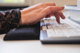 BakkerElkhuizen Trapezium Ergo Wrist Rest Compact håndledsstøtte Plast, Gummi, Tekstil Sort