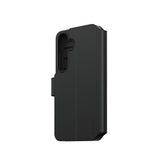 PanzerGlass CARE™ by ® Wallet Case m. Kickstand Samsung Galaxy S25
