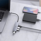AUKEY CB-H36 interface hub USB 2.0 5000 Mbit/s Sølv